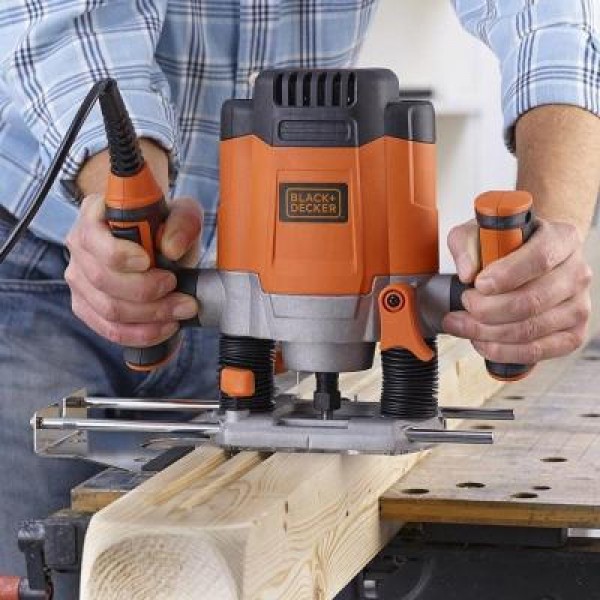 Фрезер BLACK&DECKER KW1200EKA 1200Вт. (KW1200EKA)