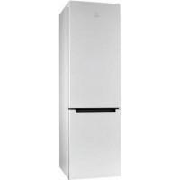Холодильник Indesit DS3201WUA