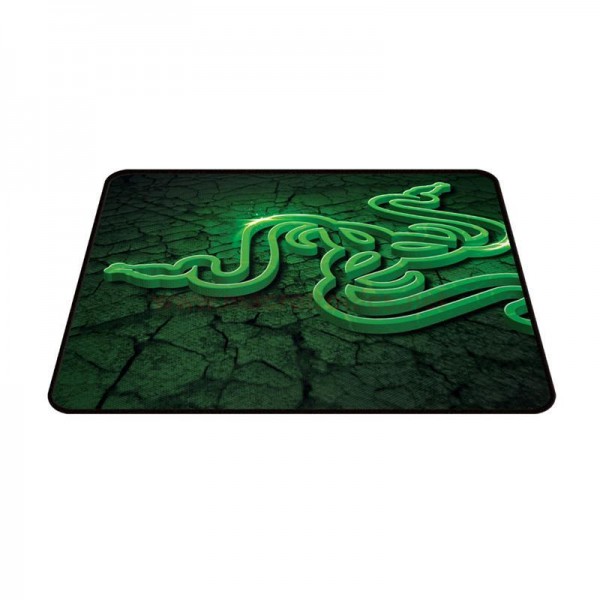 Игровая поверхность Razer Goliathus Fissure Medium Control (RZ02-01070600-R3M2)